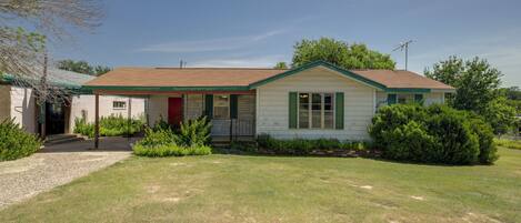 House (2 Bedrooms) | Front of property