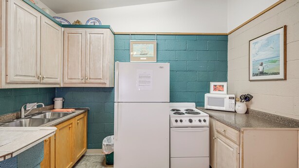 Apartment (0 Bedroom) | Bahagian dalam