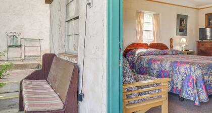 Hike On-site: Lake Whitney Studio Hideaway