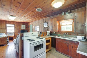 Cottage (1 Bedroom) | Interior