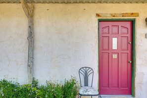 Apartment (0 Bedroom) | Interior