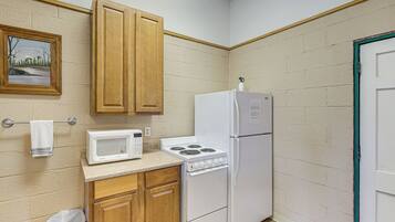 Apartemen (0 Bedroom) | Interior