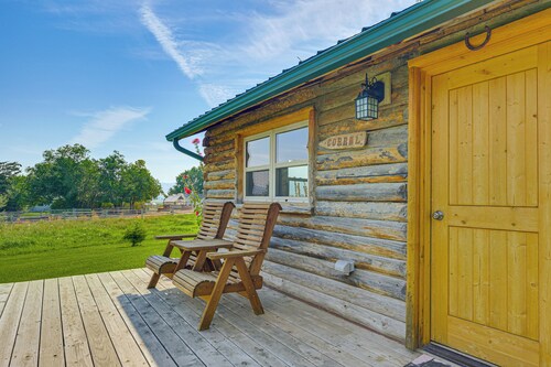 Montana Mountain Getaway: Deck & Amazing Views