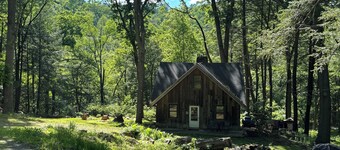 Rustic 2BR 1BA Cottage w Porch!