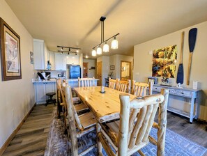 Dining - Mountain Retreat, Steps to Slopes + Views (Keystone)