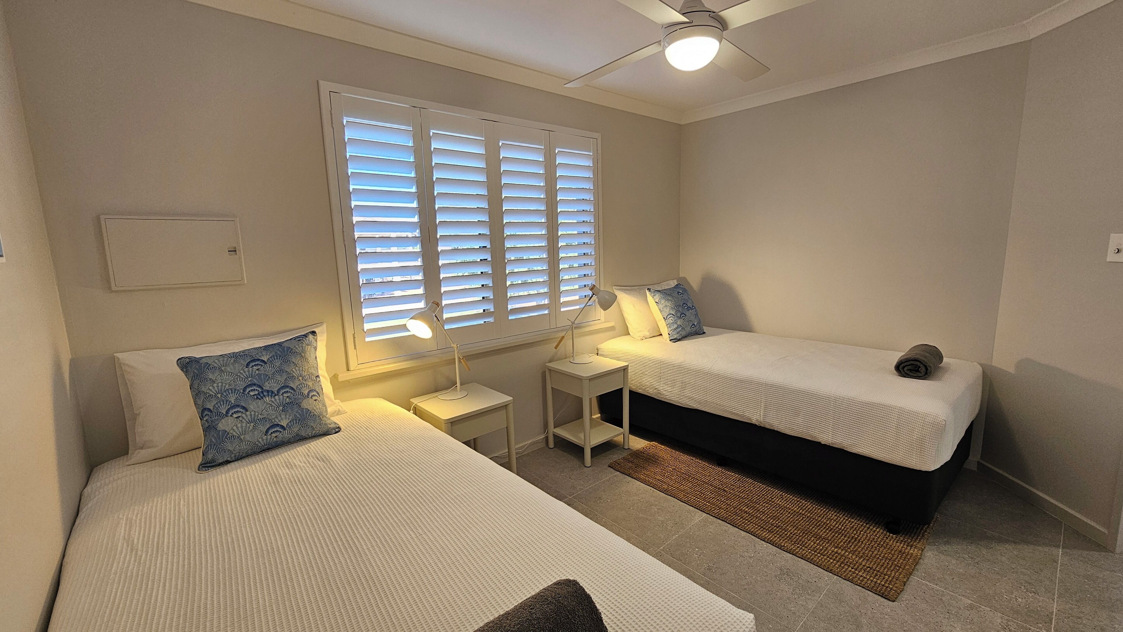 2 bedrooms, bed sheets