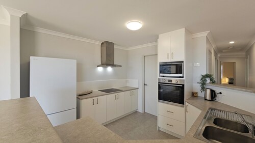 Pelican Shore Villa 3A- Kalbarri, WA