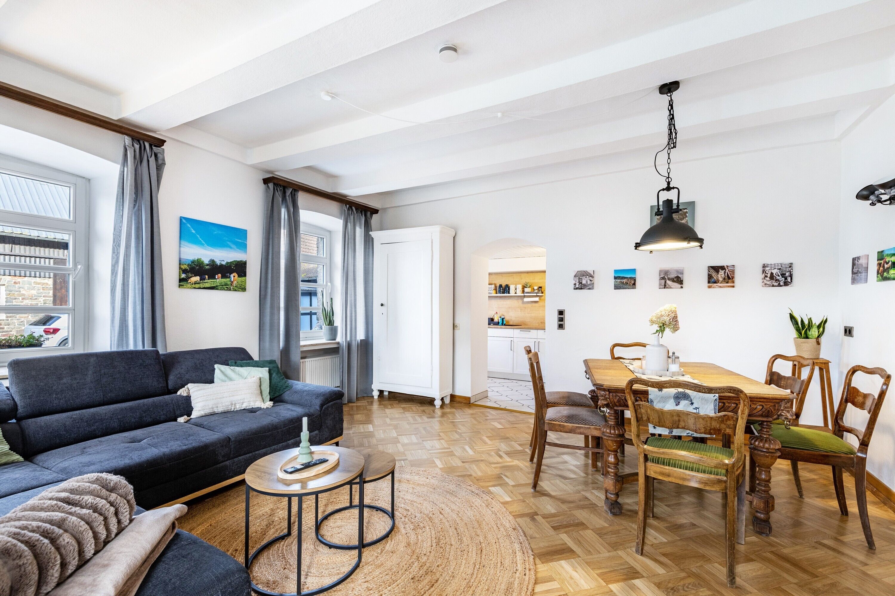 Fernseher, Stereoanlage