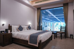 Deluxe Double Room, Balcony, City View | Free WiFi, bed sheets - Daksh The Fateh Retreat - Udaipur (Udaipur)