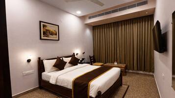 Basic Room | Free WiFi, bed sheets