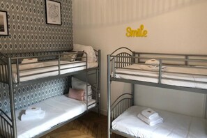 アパートメント | 3 室のベッドルーム、ノートパソコン用作業スペース、アイロン / アイロン台、ベッドシーツ