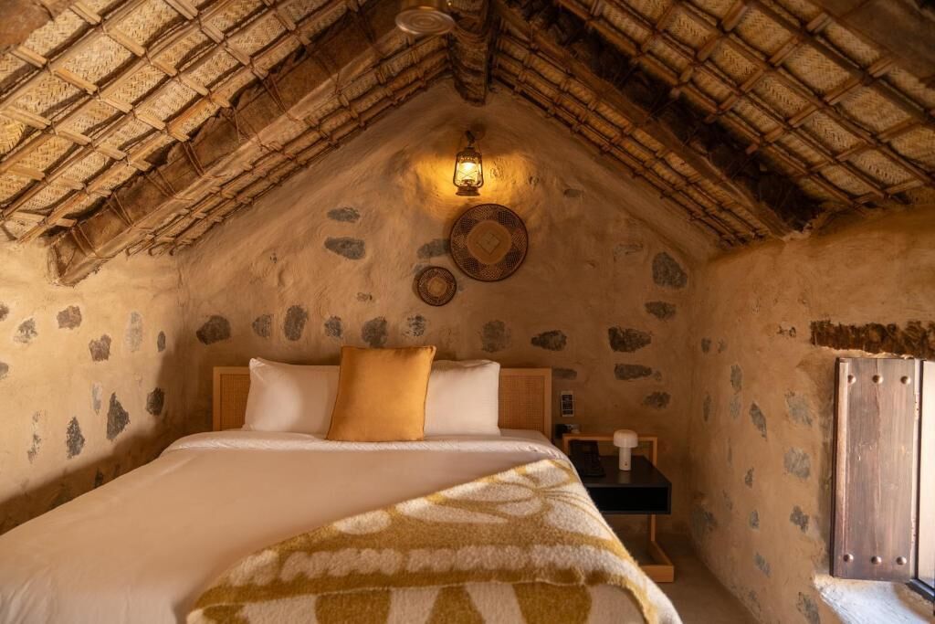 遮光カーテン、アイロン / アイロン台、WiFi (無料)