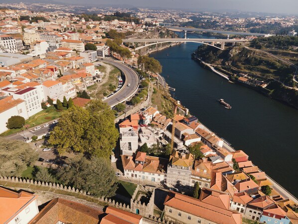 Exterior - Torel Lenscape (Porto)