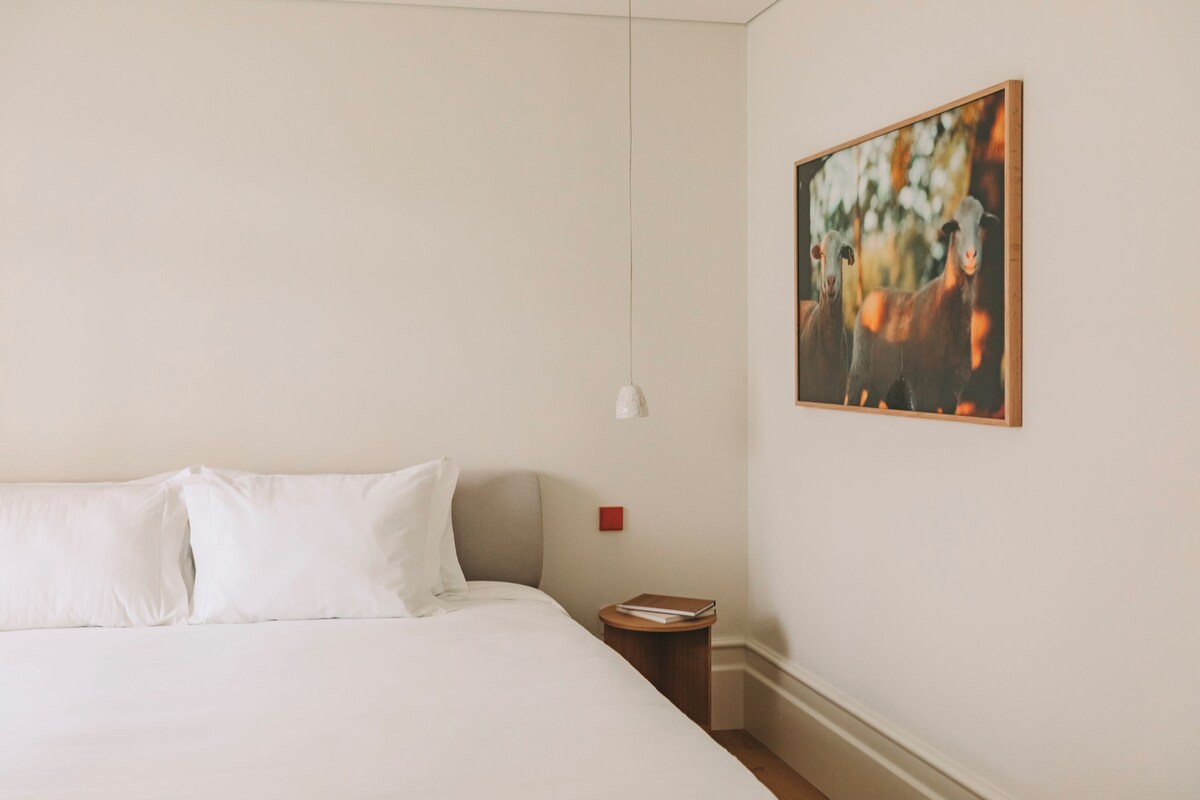 Minibar, in-room safe, desk, blackout drapes
