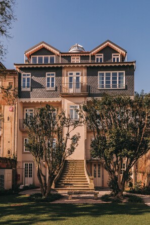 Garden - Torel Lenscape (Porto)