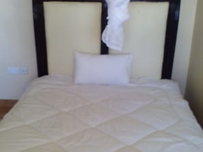 Deluxe Single Room, Garden View | Free WiFi