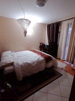 Deluxe Single Room, Garden View | Free WiFi, bed sheets