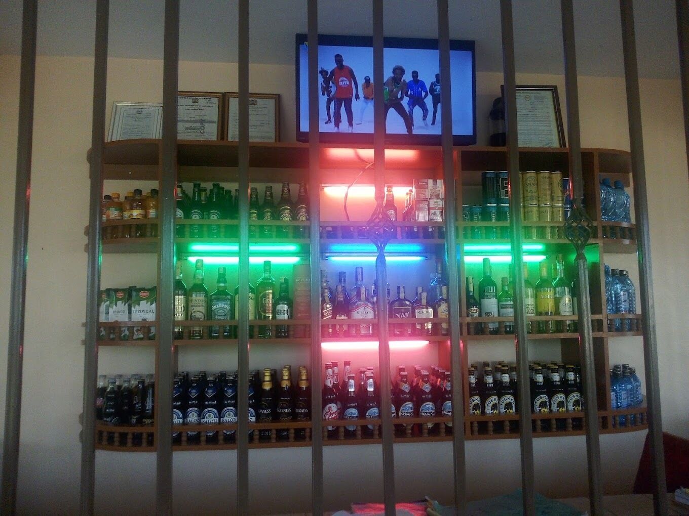 Bar (en la propiedad)