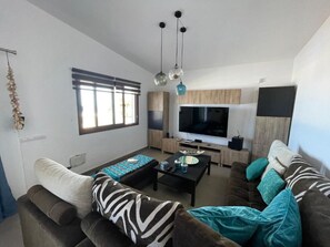 TV
