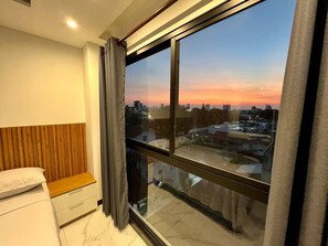 1 habitación, acceso a internet y ropa de cama 