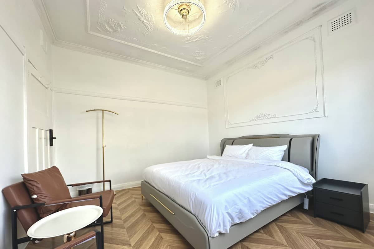 Select Comfort beds, free WiFi