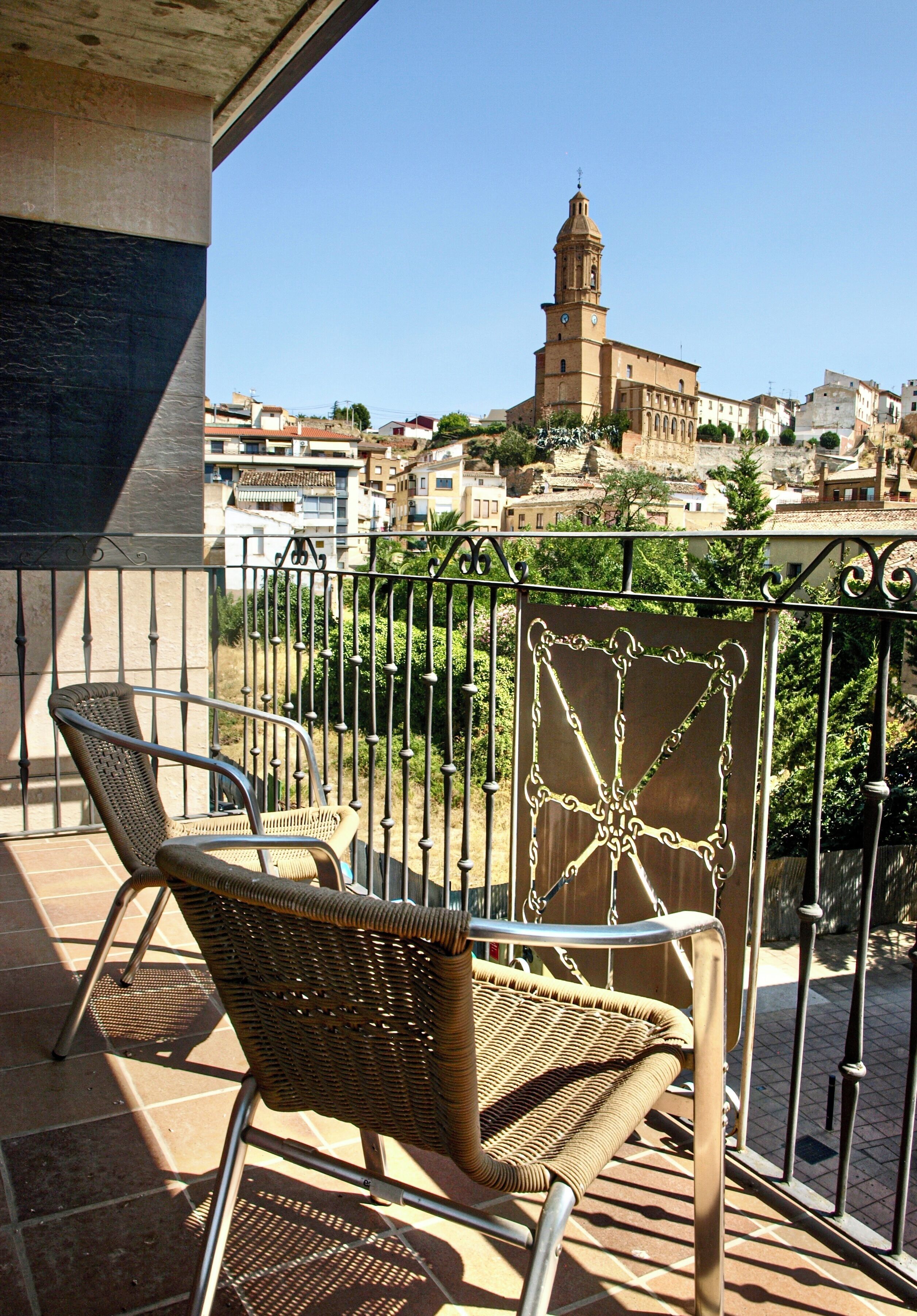 Comfort Single Room, City View | Terrace/patio