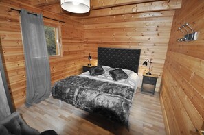 Bügeleisen/Bügelbrett, WLAN, Bettwäsche