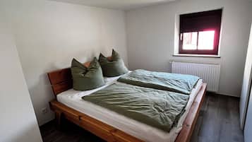 2 habitaciones y ropa de cama