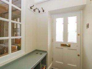 Interior - The Cottage (Cheltenham)