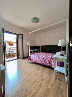 3 chambres, accès Internet, draps fournis