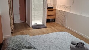 Uklassifisert bilde, 3 av 19, knapp