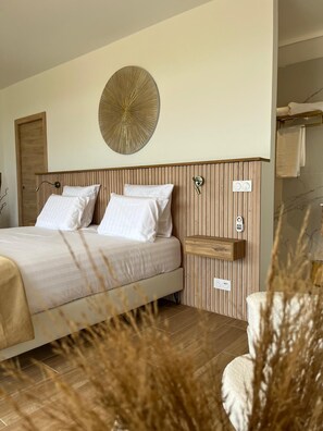 Deluxe Double Room, Valley View