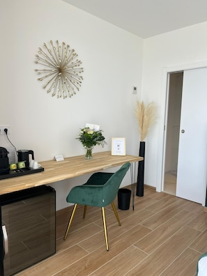 Deluxe Double Room, Valley View