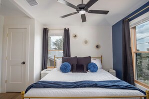 1 Schlafzimmer, BĂŒgeleisen/BĂŒgelbrett, WLAN, BettwĂ€sche