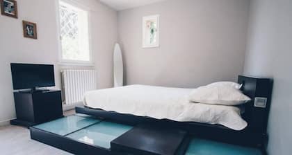 Pleasant, quiet house with private pool on the hill of St Antoine