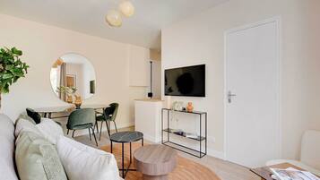 Apartment | Living area