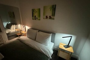 1 bedroom, iron/ironing board, WiFi, bed sheets - Prime location in Camden Town (Londres)