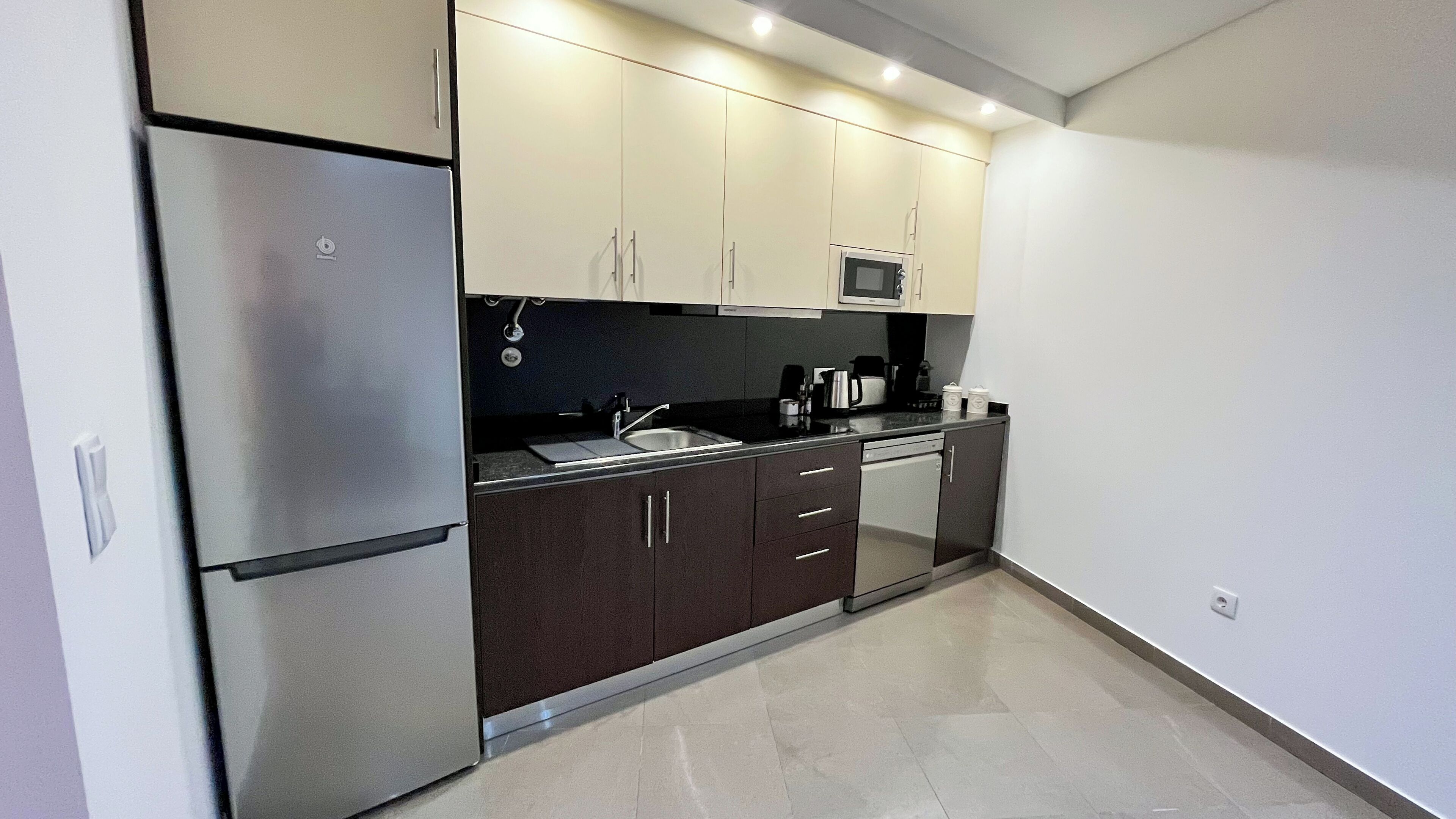 Microwave, stovetop, dishwasher