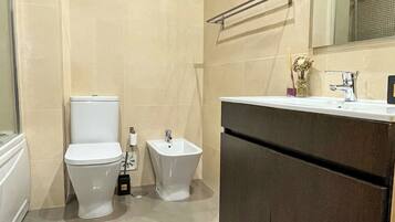 風筒、提供毛巾、番梘、廁紙