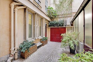 Apartment | Exterior detail - Cosy Studio - 2P - Place de la Concorde - Saint-honore (Paris)
