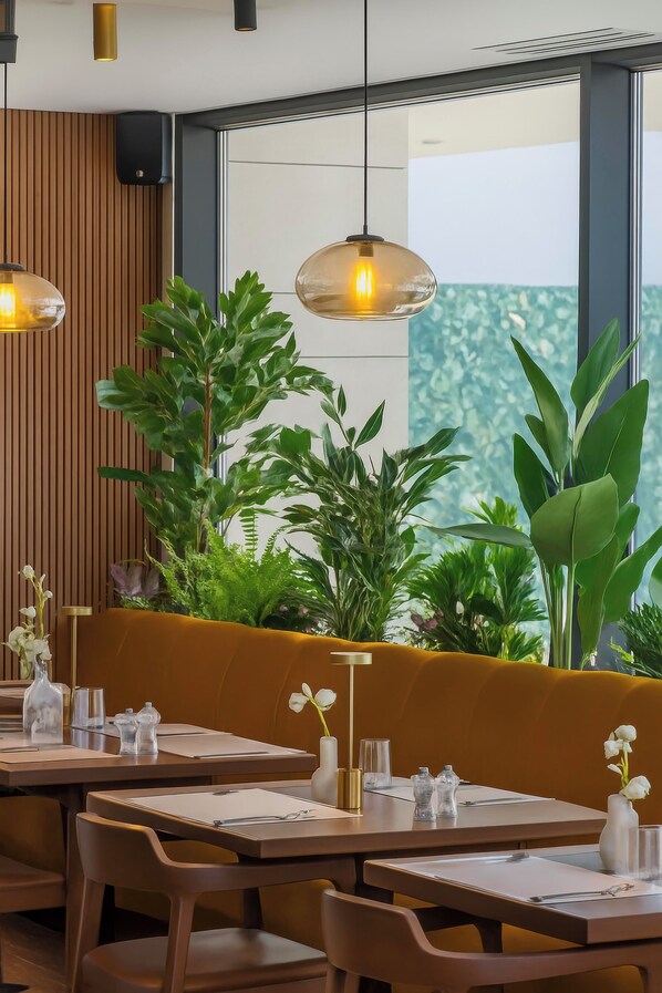 Restaurant - ONE66 (Brașov)