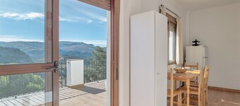 Apartment 'Sierra Del Hacho Ático' with Mountain View, Private Terrace and Air Conditioning
