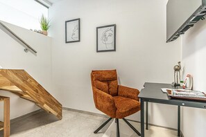 Interior - Krems Bahnhof Room Air Condition TV shared kitchen (Krems an der Donau)