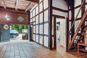 Interior - Apartment 'Muddi' with Shared Terrace, Private Garden and Wi-Fi (Lübbecke)