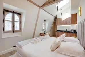 1 chambre, espace de travail pour ordinateur portable