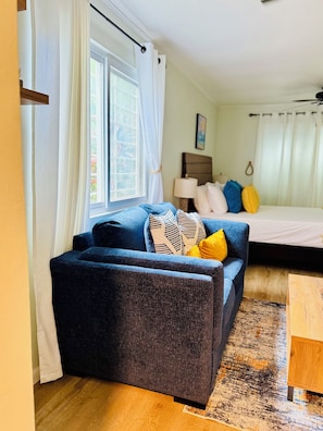 1 bedroom, desk, iron/ironing board, free WiFi