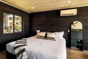 6 Schlafzimmer, Bügeleisen/Bügelbrett, kostenloses WLAN, Bettwäsche