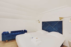3 habitaciones y espacio para trabajar con laptop 