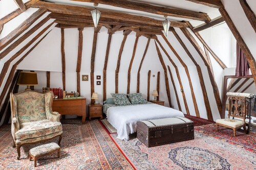 Gästezimmer 'La Mansarde' mit gemeinsamem Garten und WLAN