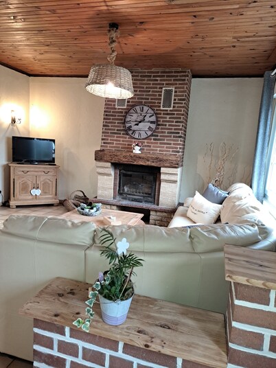 Laurette - Family home, Somme Valley